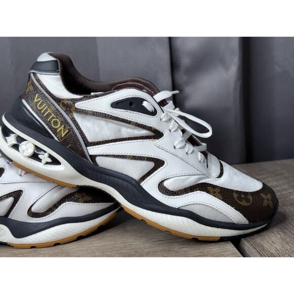Louis Vuitton White and Brown Men's Sneakers - Picture 10 of 16